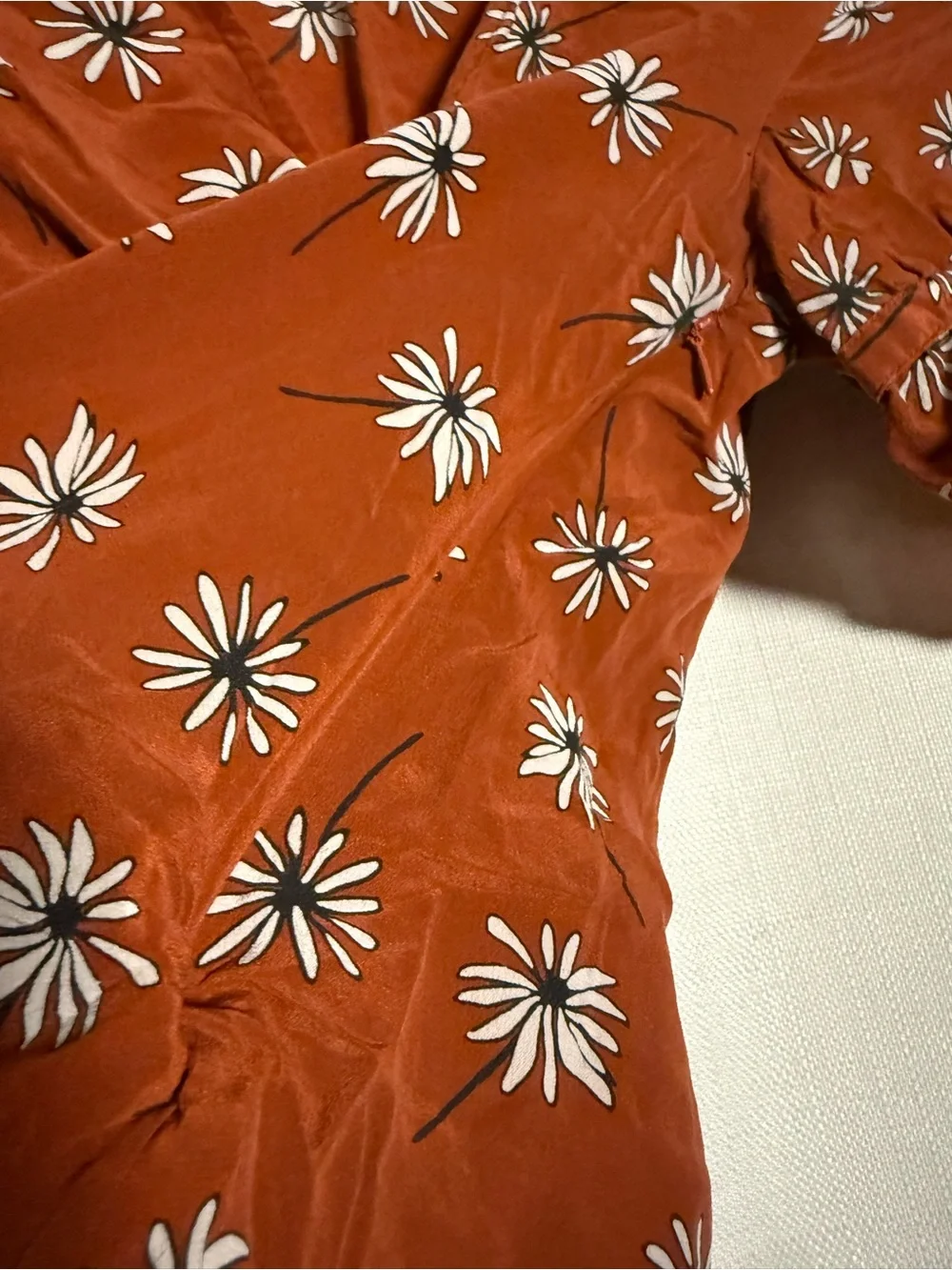 Madewell Daylight Fresh Daisies Silk Burnt Orange and White Top Size 2